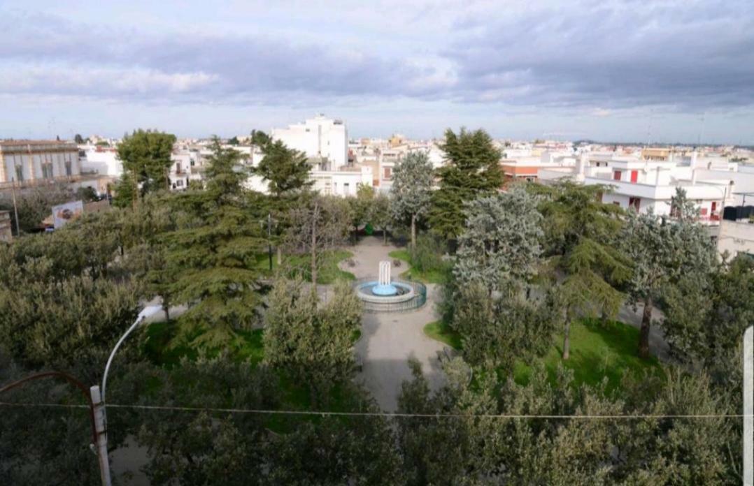 "La Casa Di Mariagrazia" Rooms Con Cucina Condivisa E Terrazza Саммикеле-ди-Бари Экстерьер фото