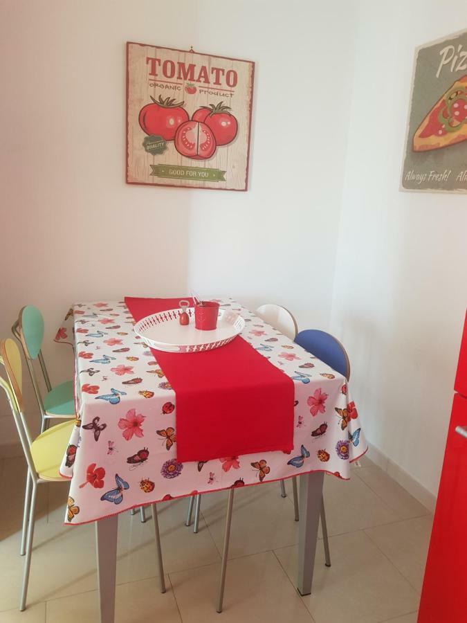 "La Casa Di Mariagrazia" Rooms Con Cucina Condivisa E Terrazza Саммикеле-ди-Бари Экстерьер фото