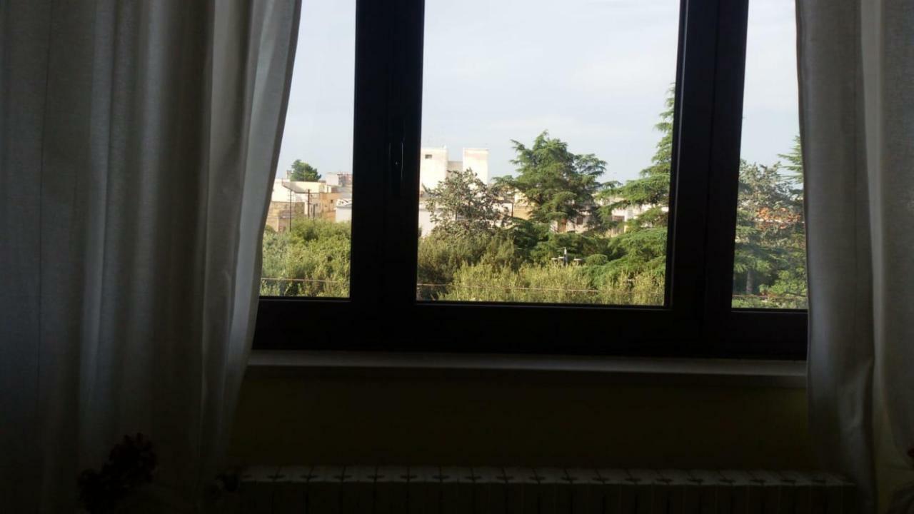 "La Casa Di Mariagrazia" Rooms Con Cucina Condivisa E Terrazza Саммикеле-ди-Бари Экстерьер фото