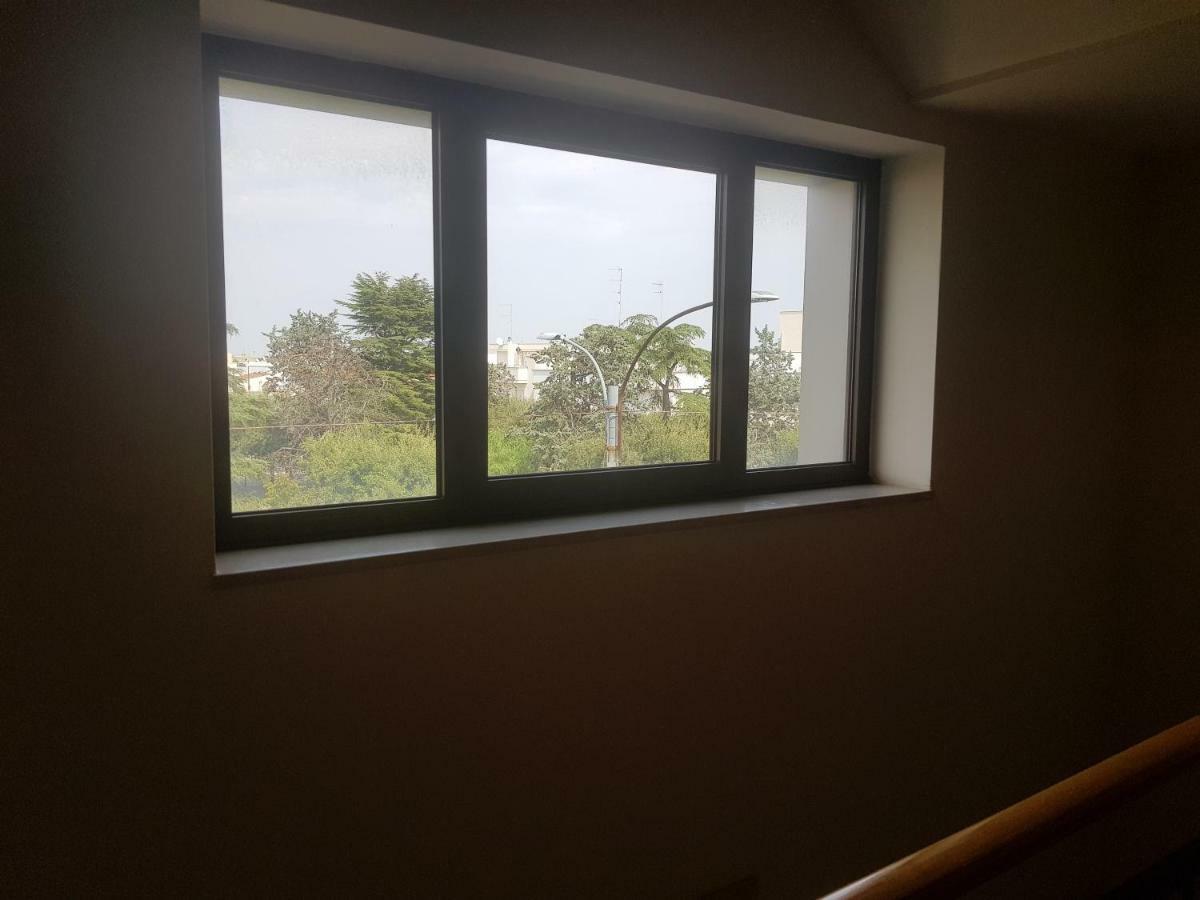 "La Casa Di Mariagrazia" Rooms Con Cucina Condivisa E Terrazza Саммикеле-ди-Бари Экстерьер фото